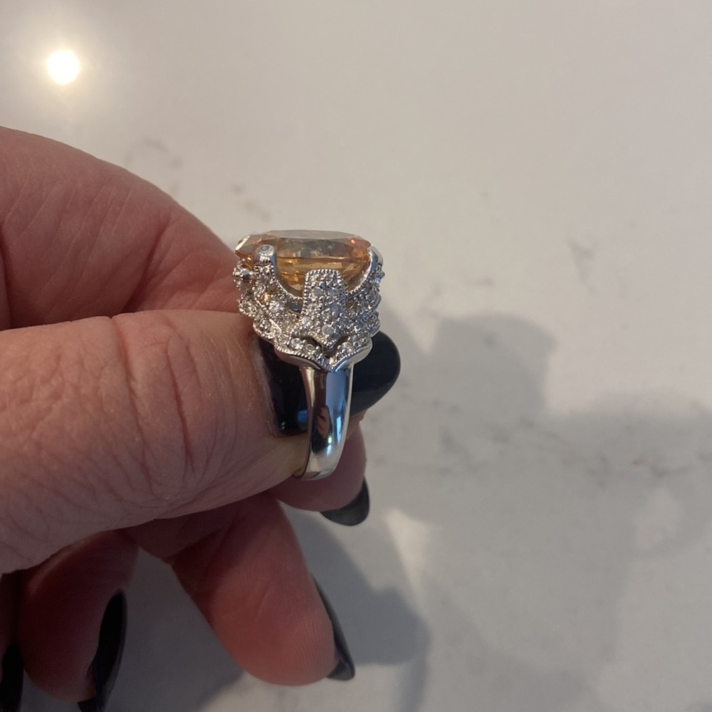 Gemstone Ring - image 3